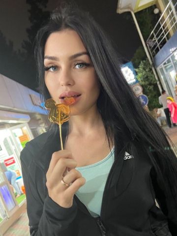Олечка